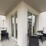 Seaside Porta Mare With Balcony By Renters *